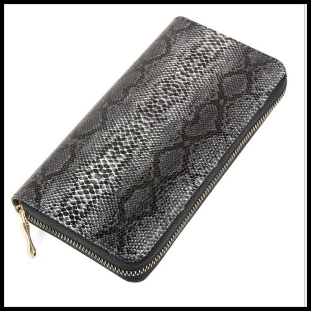 New black faux snake skin wallet